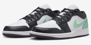 AIR JORDAN 1 LOW 553558-131 $77.99