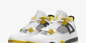 WMNS AIR JORDAN 4 RETRO AQ9129-101 $124.99