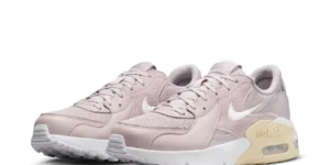 WMNS NIKE AIR MAX EXCEE CD5432-010 $65.84