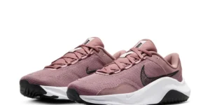 W NIKE LEGEND ESSENTIAL 3 NN DM1119-200 $42.49