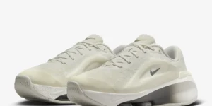 W NIKE VERSAIR DZ3547-105 $84.24