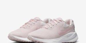 W NIKE REVOLUTION 7 FB2208-600 $42.84