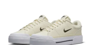 WMNS COURT LEGACY LIFT FV5526-101 $59.79