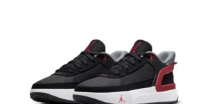 JORDAN CH.1 E.O. BG FQ1306-006 $50.60