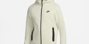 M NK TCH FLC FZ WR HOODIE FB7921-020 $71.02
