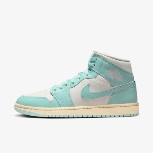BQ6472-132 WMNS AIR JORDAN 1 MID